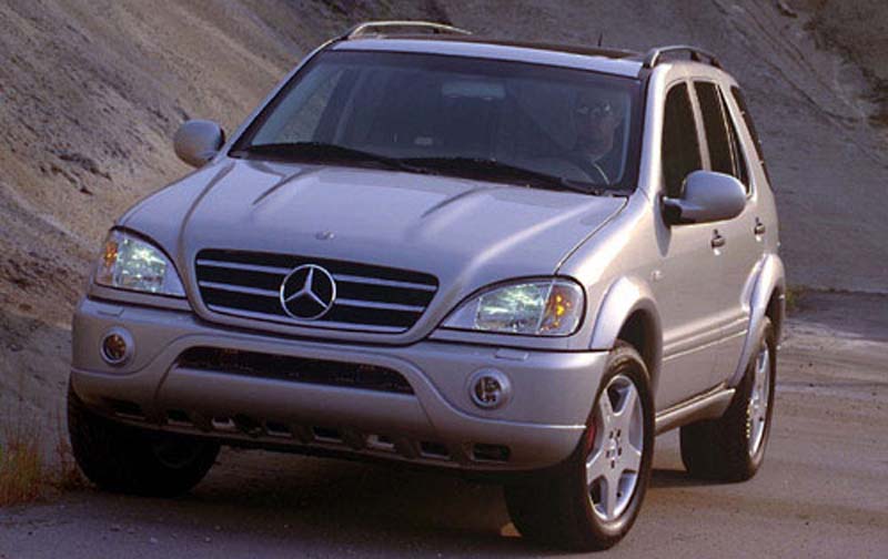 2000_mercedesbenz_ml55amg_7457-E