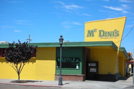 McDinis's.jpg